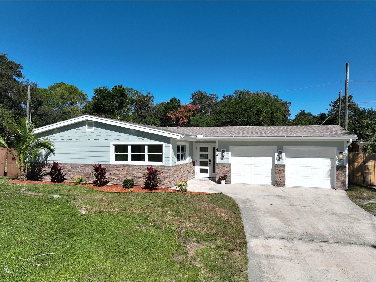614 West Court Titusville FL 32796 O6356814 image1