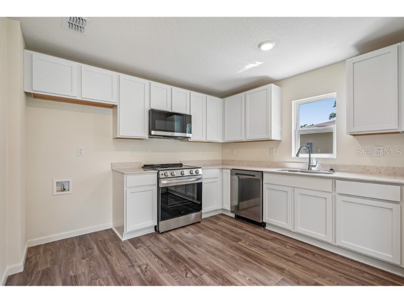 6140 E Glencoe Street Inverness FL 34452 C7518325 image5