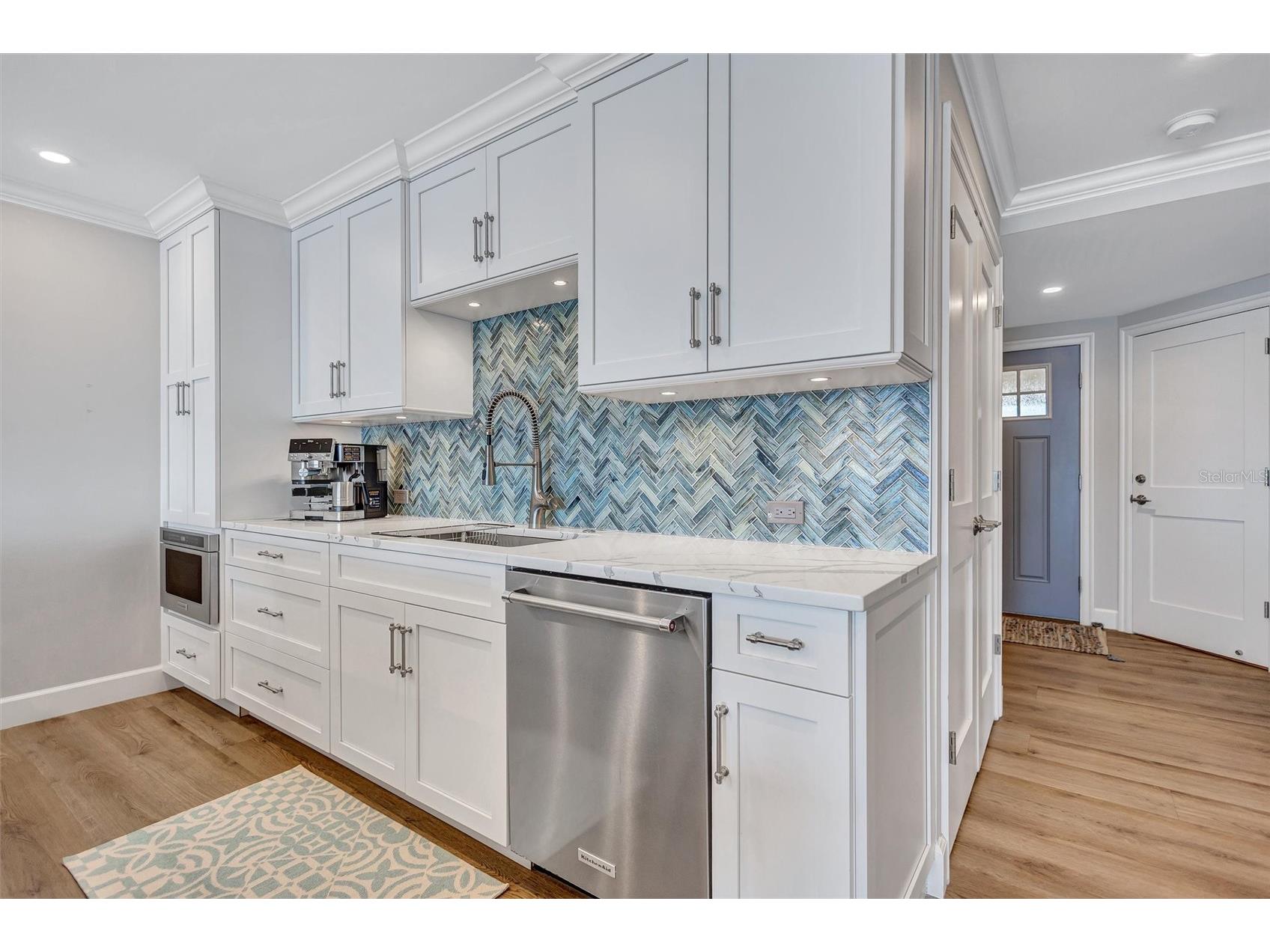 6140 Midnight Pass Road #401 Sarasota FL 34242 - CRESCENT BEACH GULF A4678828 image12