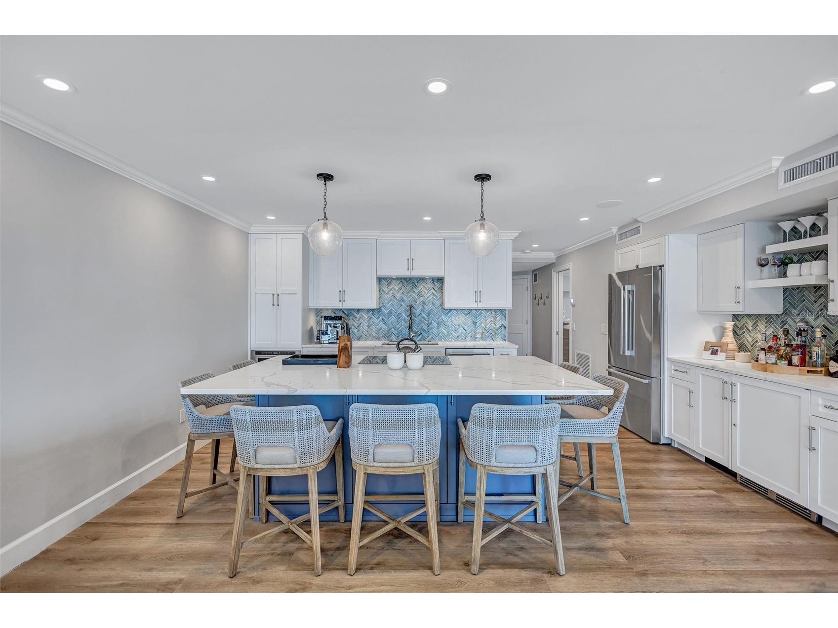 6140 Midnight Pass Road #401 Sarasota FL 34242 - CRESCENT BEACH GULF A4678828 image14
