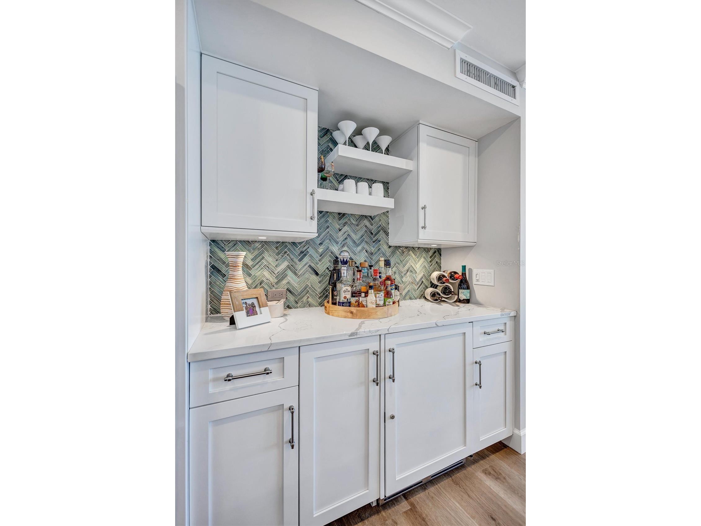 6140 Midnight Pass Road #401 Sarasota FL 34242 - CRESCENT BEACH GULF A4678828 image16