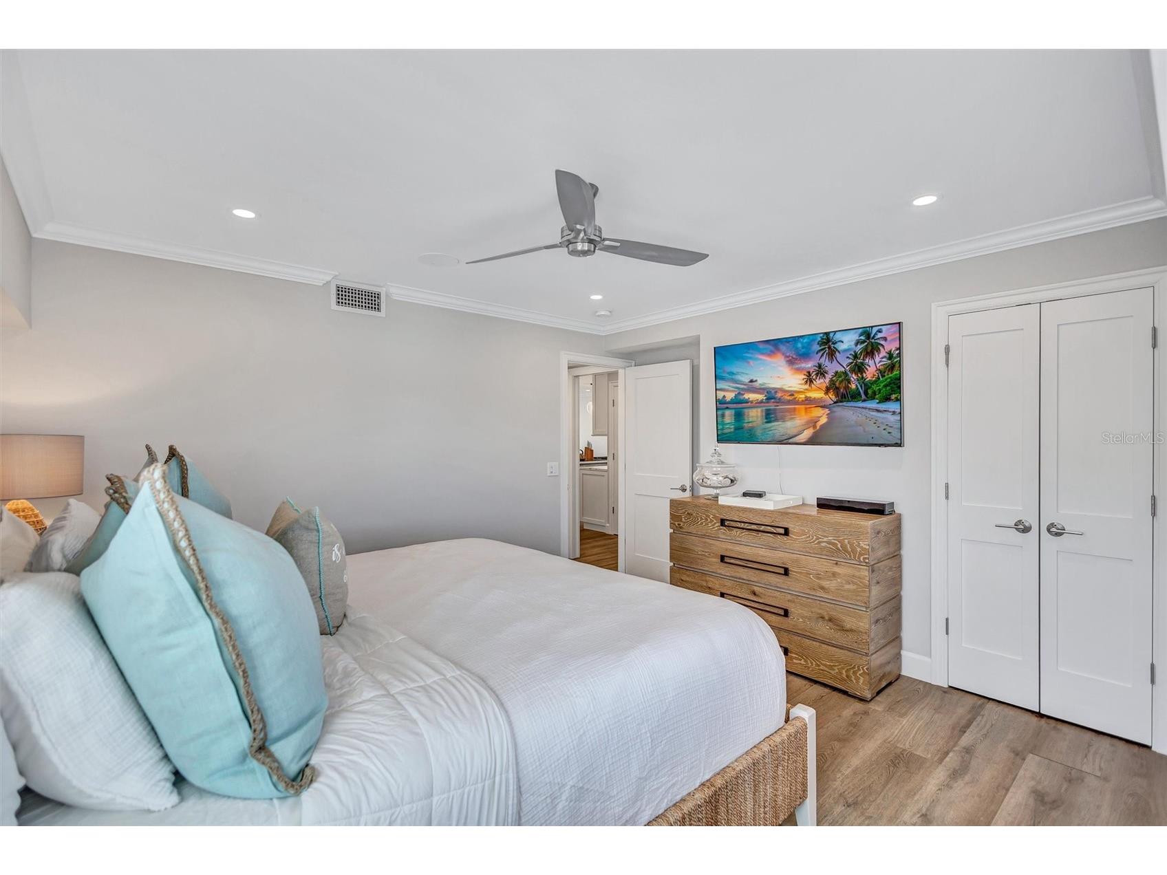 6140 Midnight Pass Road #401 Sarasota FL 34242 - CRESCENT BEACH GULF A4678828 image40