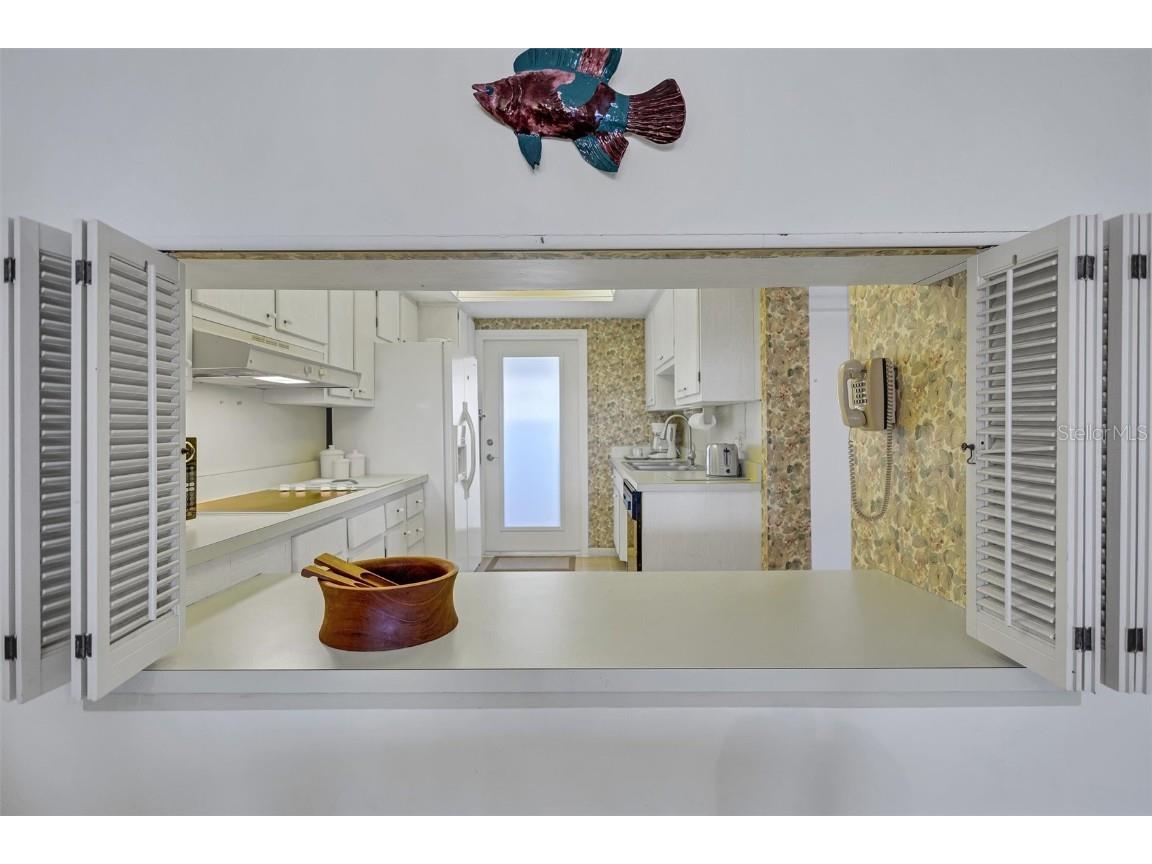 6140 Midnight Pass Road #601 Sarasota FL 34242 - CRESCENT BEACH/GULF OF MEXICO A4662797 image14