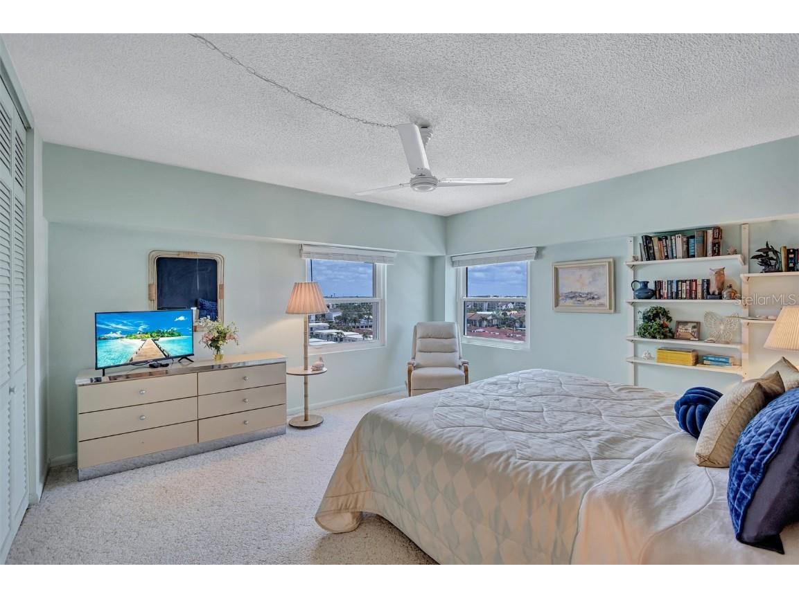 6140 Midnight Pass Road #601 Sarasota FL 34242 - CRESCENT BEACH/GULF OF MEXICO A4662797 image38