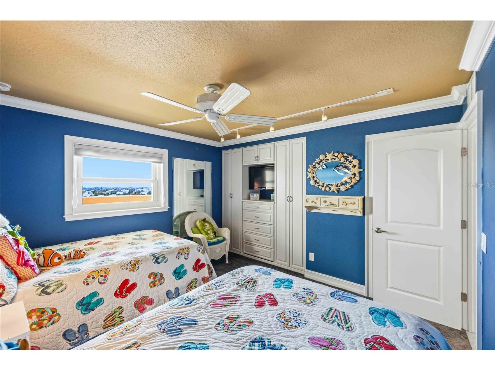 6140 Midnight Pass Road #606 Sarasota FL 34242 A4694184 image39
