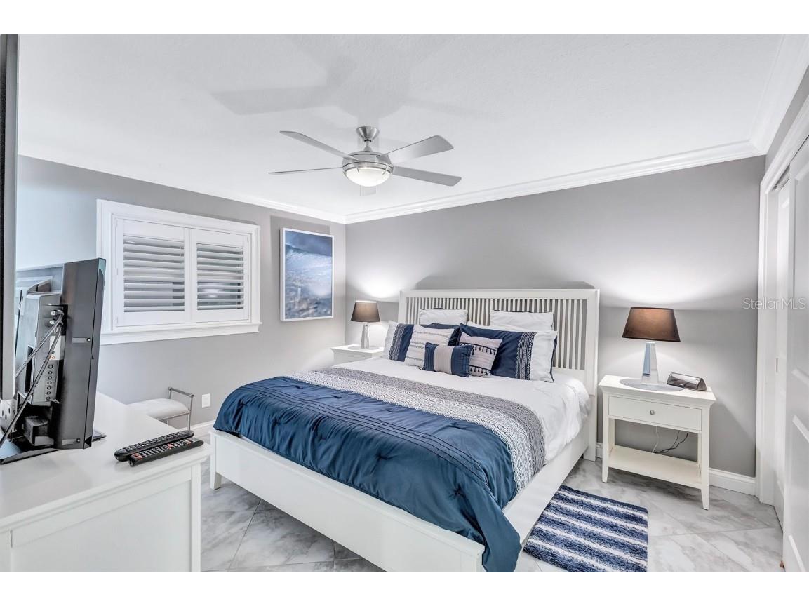 6140 Midnight Pass Road #902 Sarasota FL 34242 - CRESCENT BEACH ON SIESTA KEY A4666851 image27