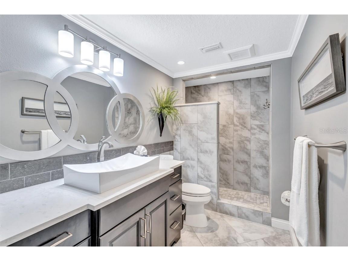 6140 Midnight Pass Road #902 Sarasota FL 34242 - CRESCENT BEACH ON SIESTA KEY A4666851 image28