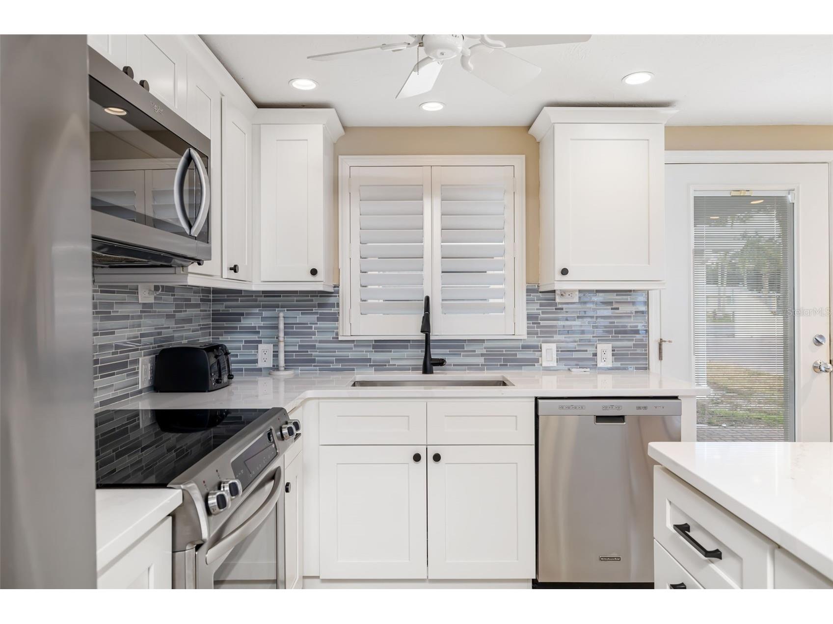 6140 Midnight Pass Road #A10 Sarasota FL 34242 - GULF OF AMERICA A4671897 image4