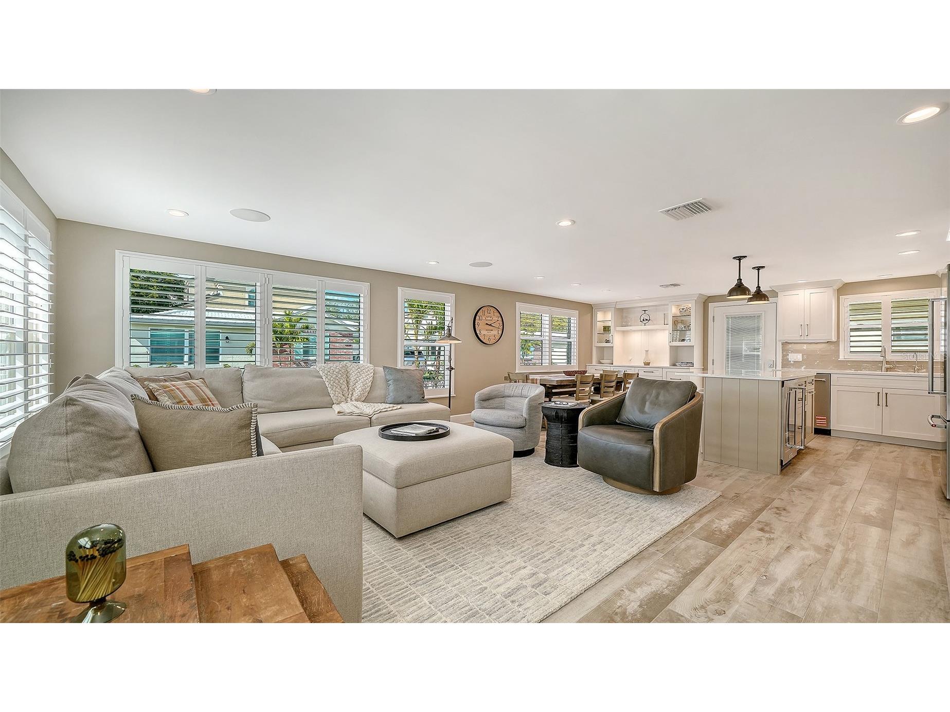 6140 Midnight Pass Road #B6 Sarasota FL 34242 A4682734 image13