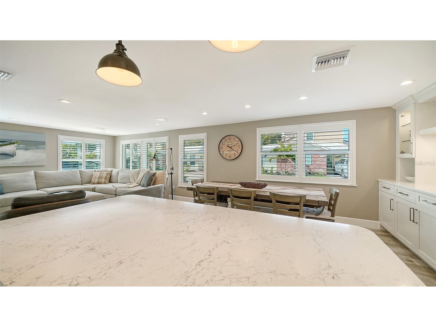 6140 Midnight Pass Road #B6 Sarasota FL 34242 A4682734 image20