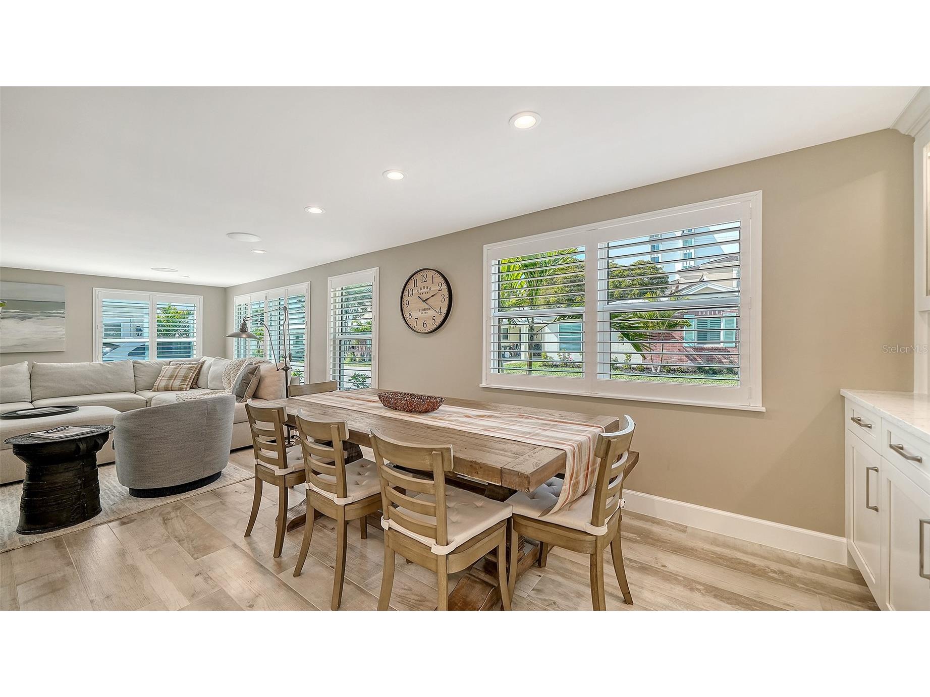 6140 Midnight Pass Road #B6 Sarasota FL 34242 A4682734 image21