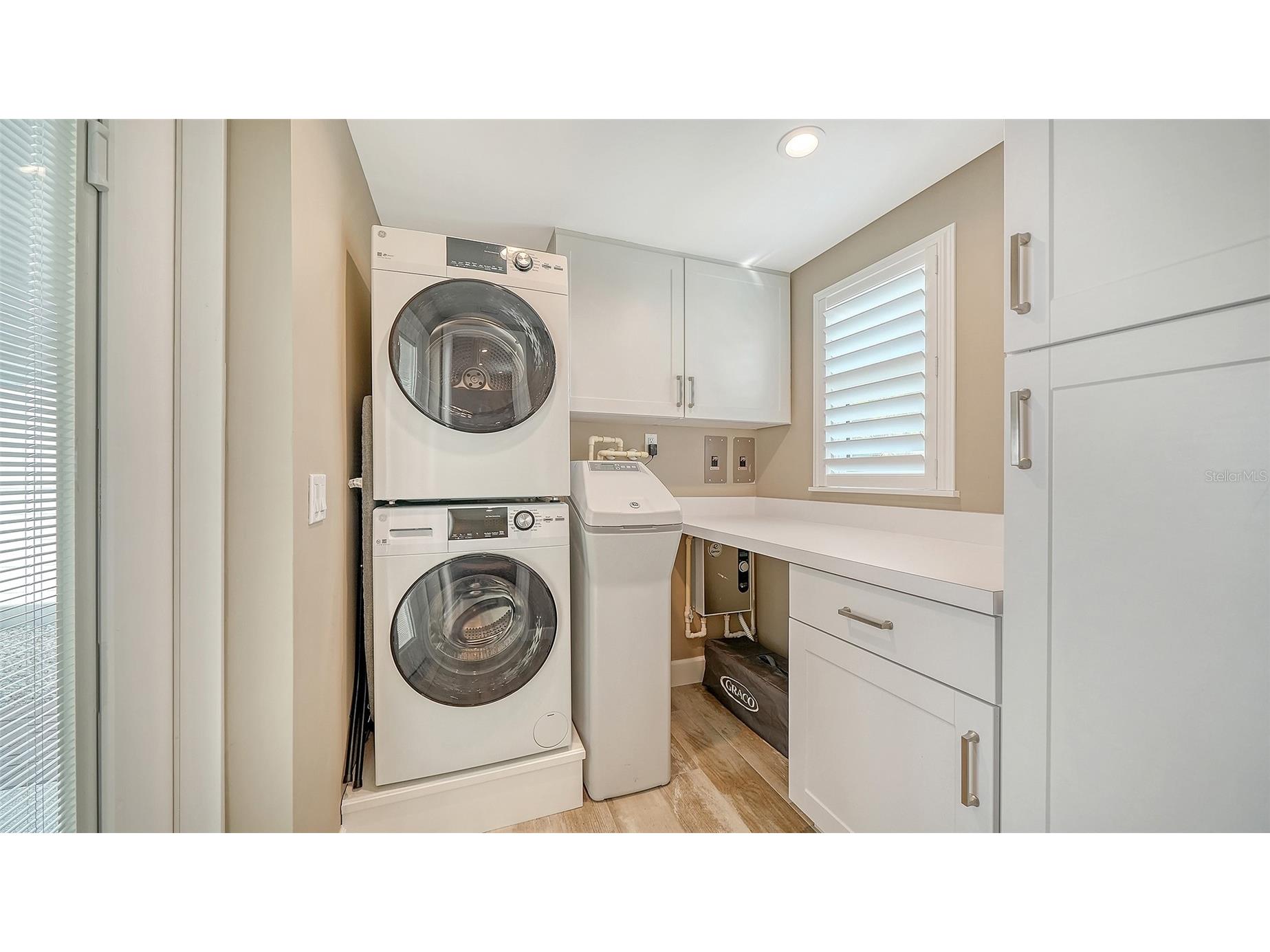 6140 Midnight Pass Road #B6 Sarasota FL 34242 A4682734 image33