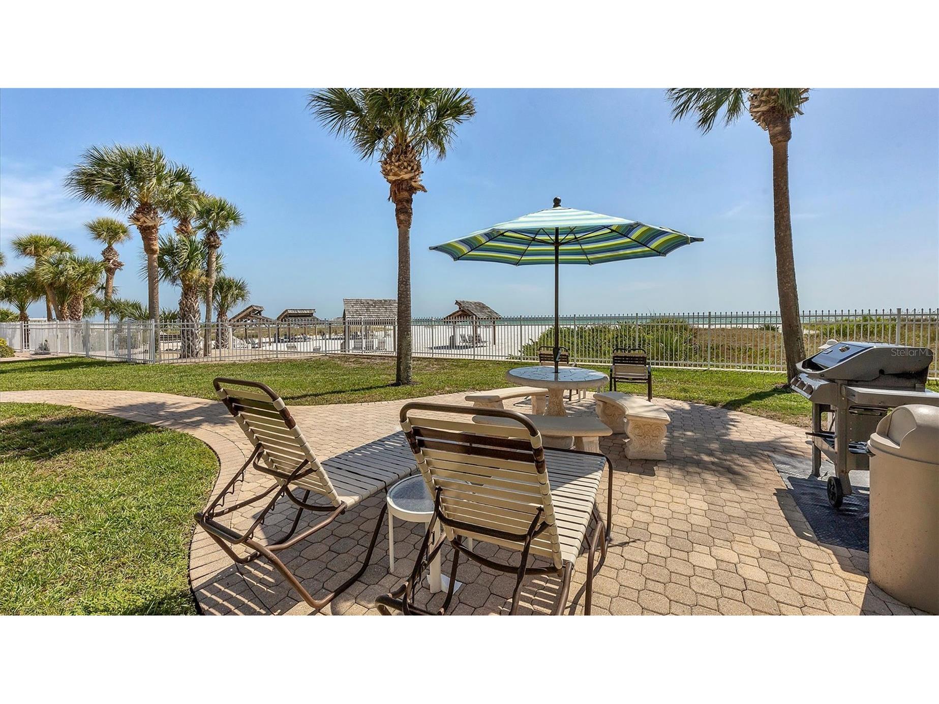 6140 Midnight Pass Road #B6 Sarasota FL 34242 A4682734 image46