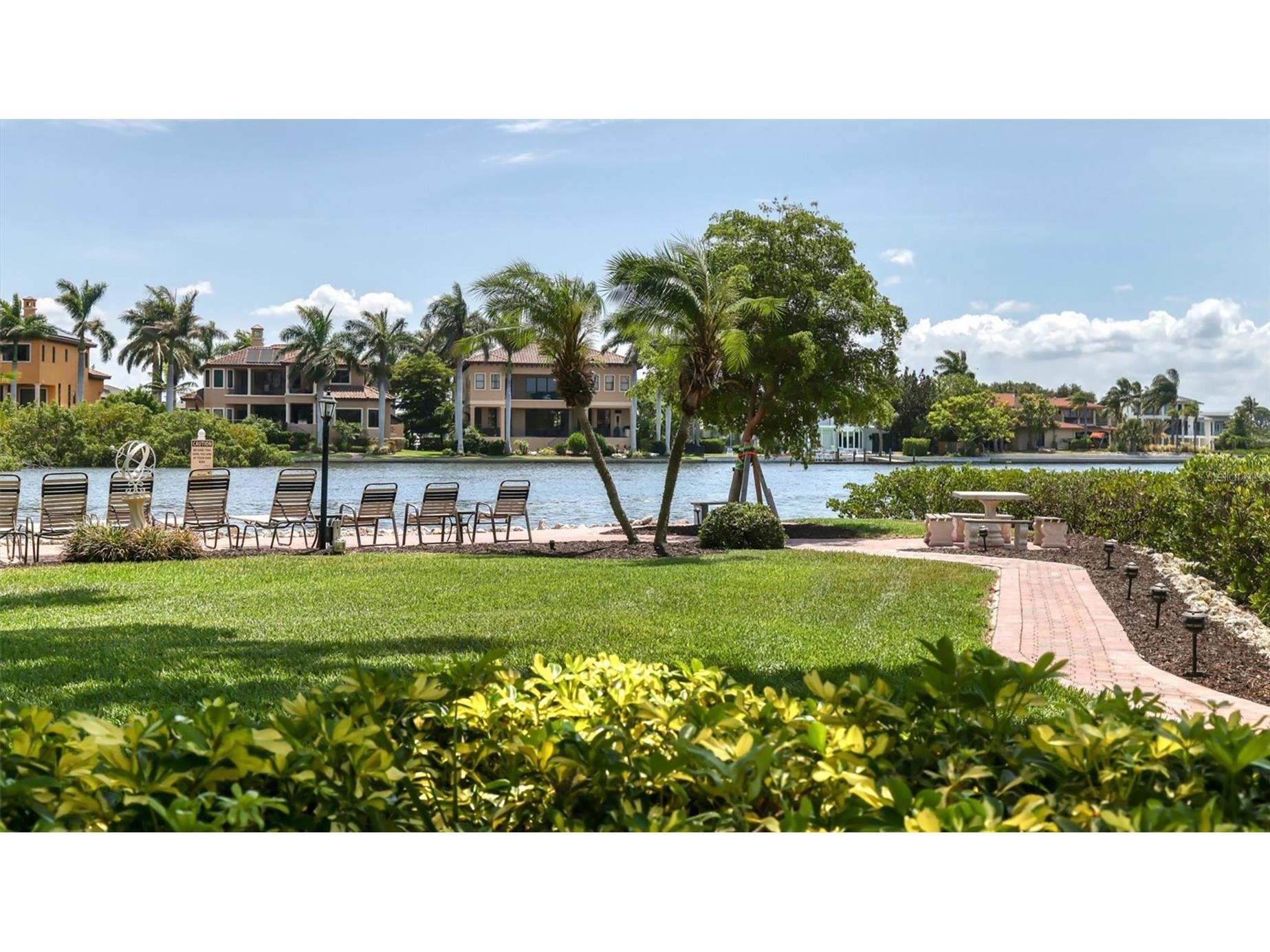 6140 Midnight Pass Road #B6 Sarasota FL 34242 A4682734 image60