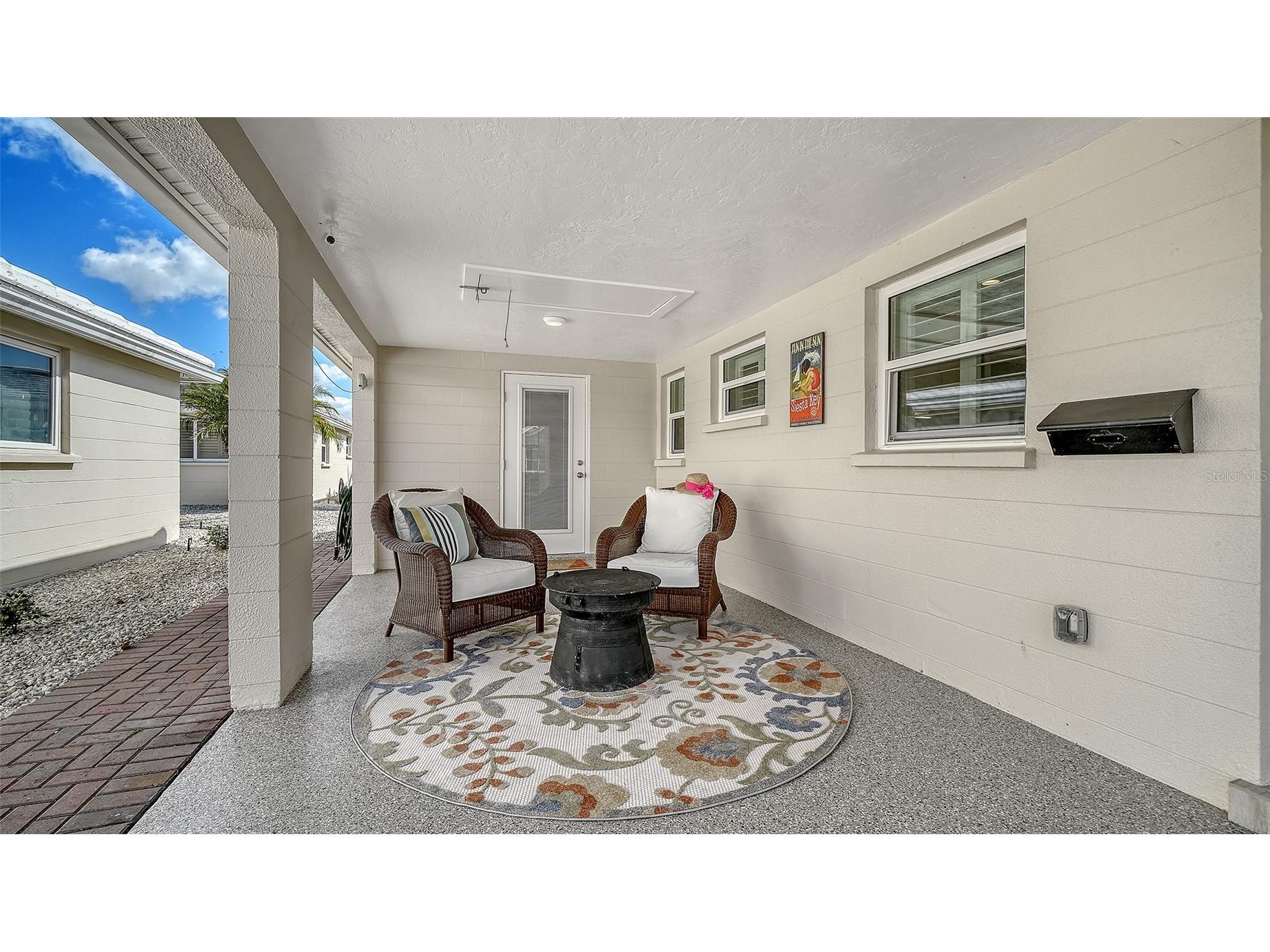 6140 Midnight Pass Road #B6 Sarasota FL 34242 A4682734 image9