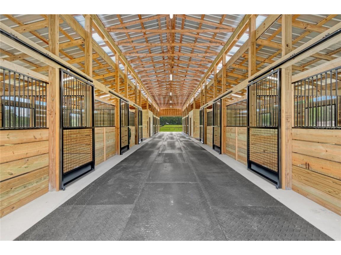 6140 NW 145th Avenue Road Morriston FL 32668 OM704207 image58