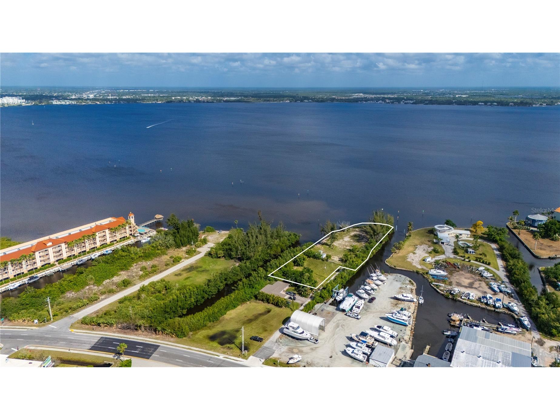 6141 Elliott Street Punta Gorda FL 33950 - PEACE RIVER CHARLOTTE HARBOR C7524252 image4