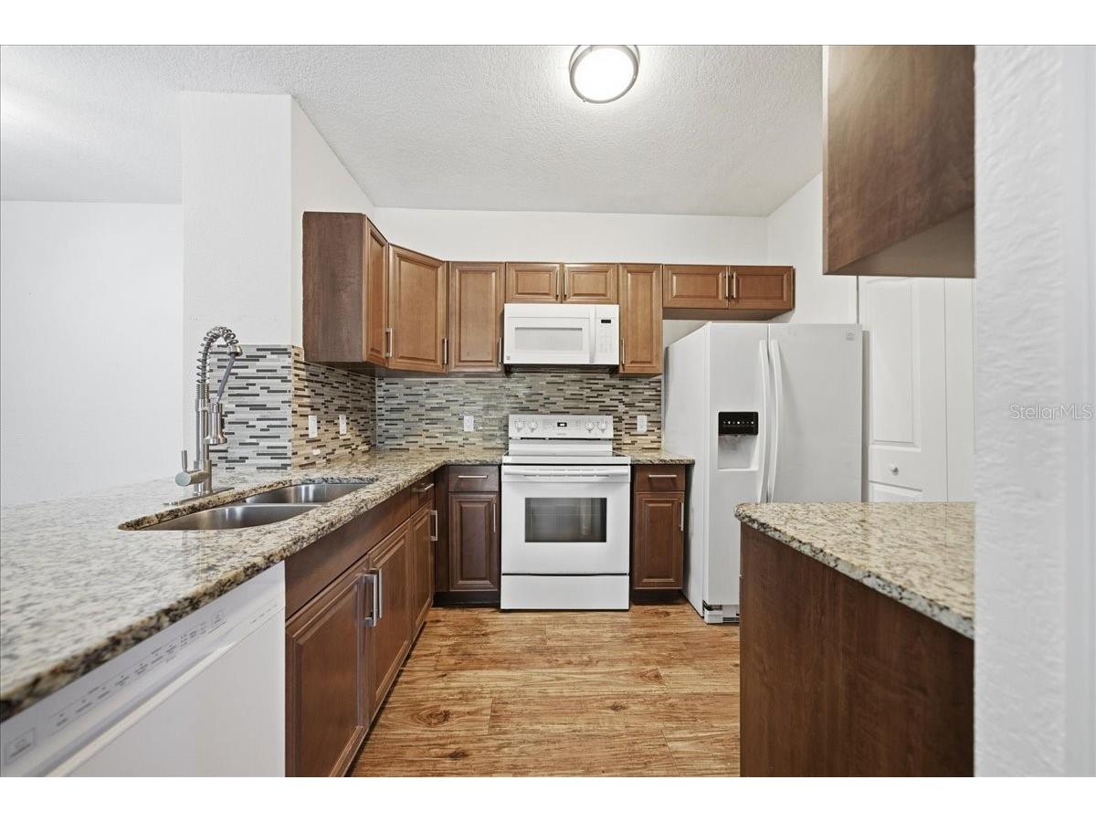 6141 Metrowest Boulevard #207 Orlando FL 32835 O6384073 image6