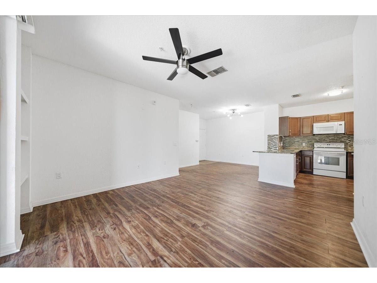 6141 Metrowest Boulevard #207 Orlando FL 32835 O6384073 image8