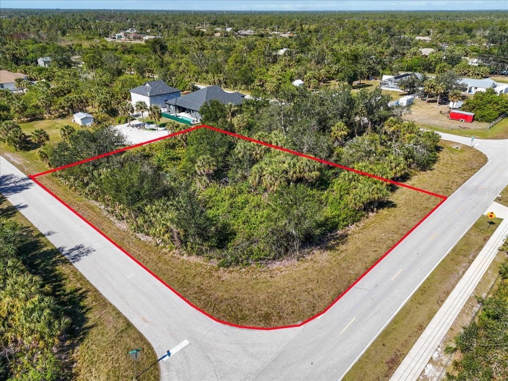 6141 Spinnaker Boulevard Englewood FL 34224 A4637644 image1