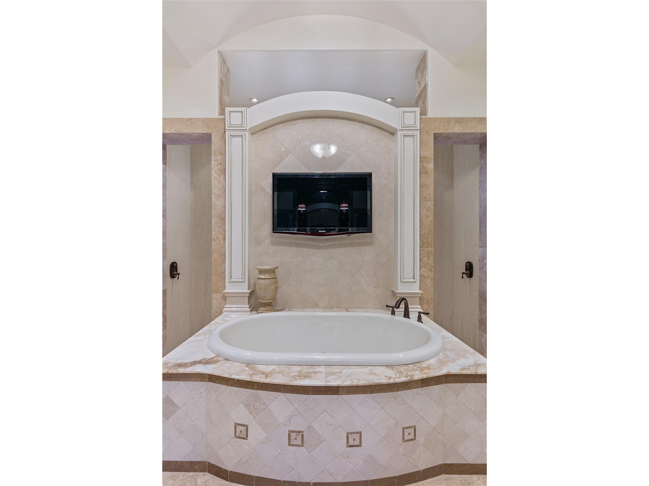 6142 Grosvenor Shore Drive Windermere FL 34786 O6388222 image29