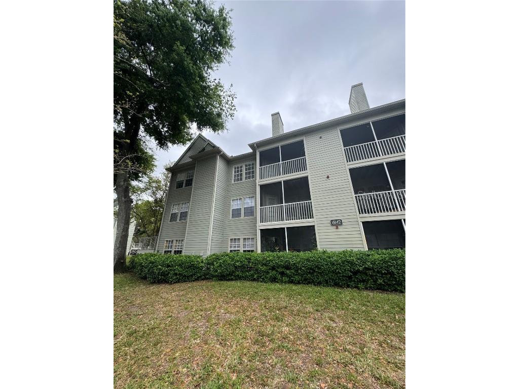 6142 SE Westgate Drive E #201 Orlando FL 32835 S5101496 image1