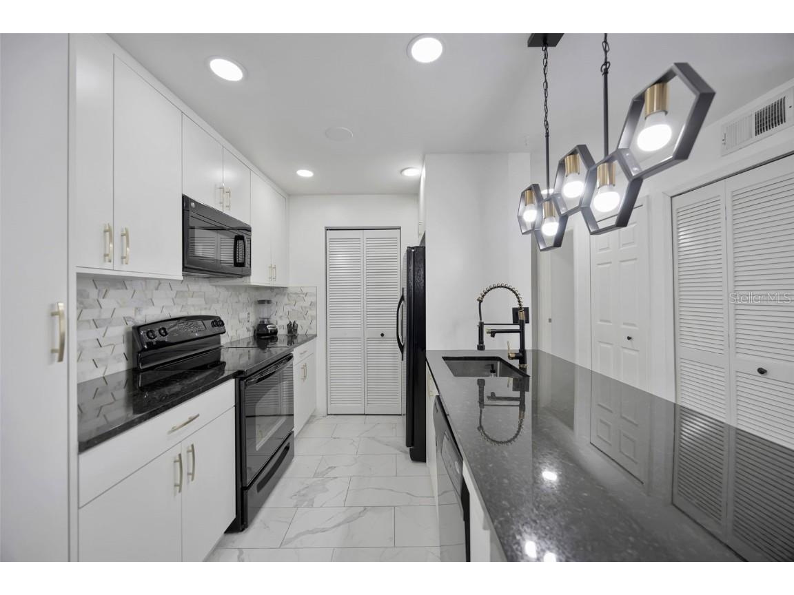 6142 Westgate Drive #204 Orlando FL 32835 O6298632 image6