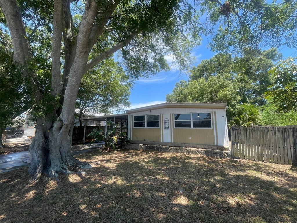 6143 136th Avenue N Clearwater FL 33760 T3531885 image1