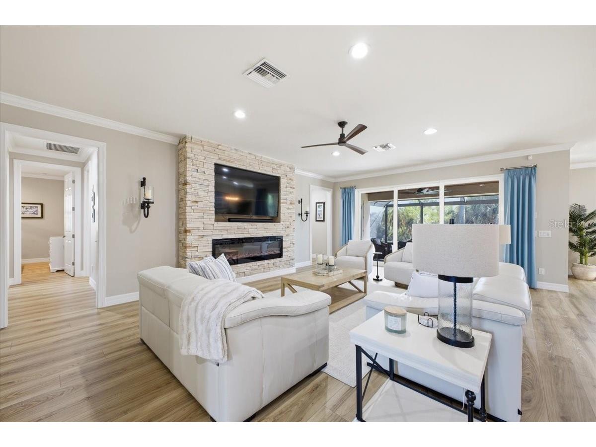 6143 Belina Court Sarasota FL 34238 A4691737 image2