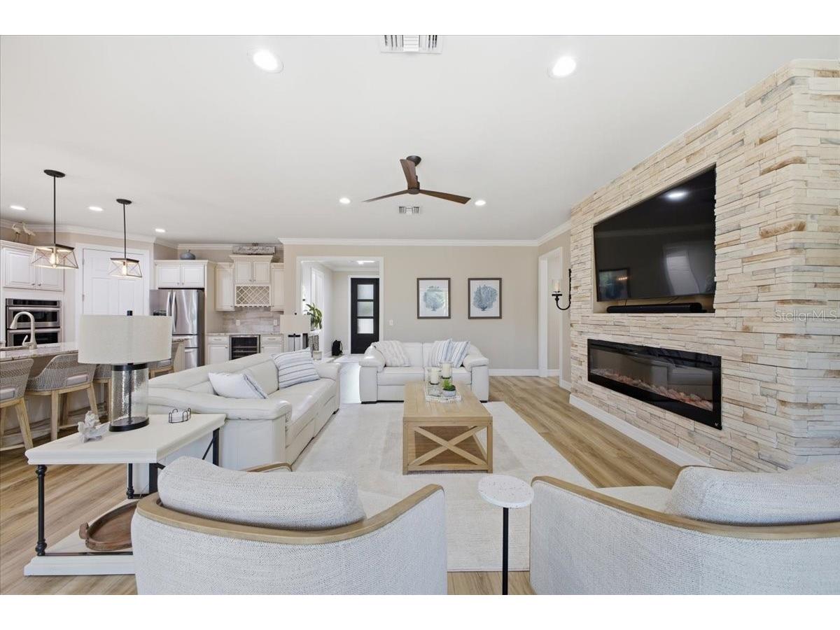 6143 Belina Court Sarasota FL 34238 A4691737 image4