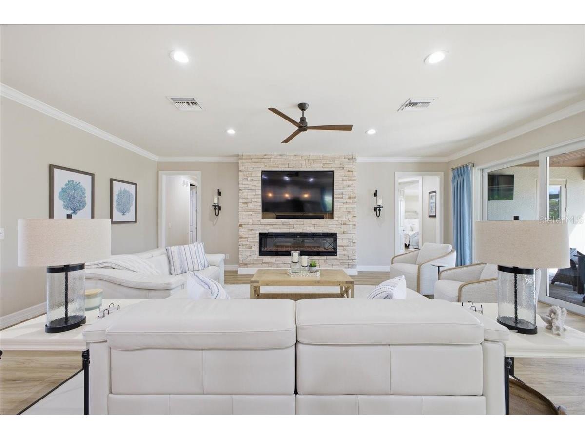 6143 Belina Court Sarasota FL 34238 A4691737 image5