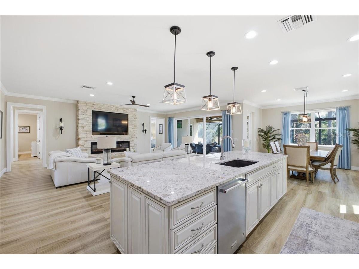 6143 Belina Court Sarasota FL 34238 A4691737 image6