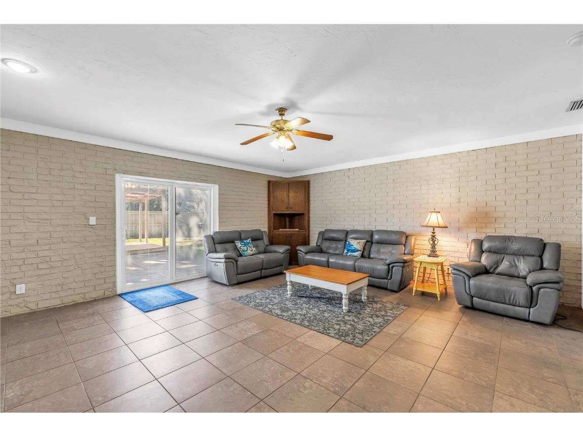 6144 2nd Avenue N Saint Petersburg FL 33710 TB8439205 image14