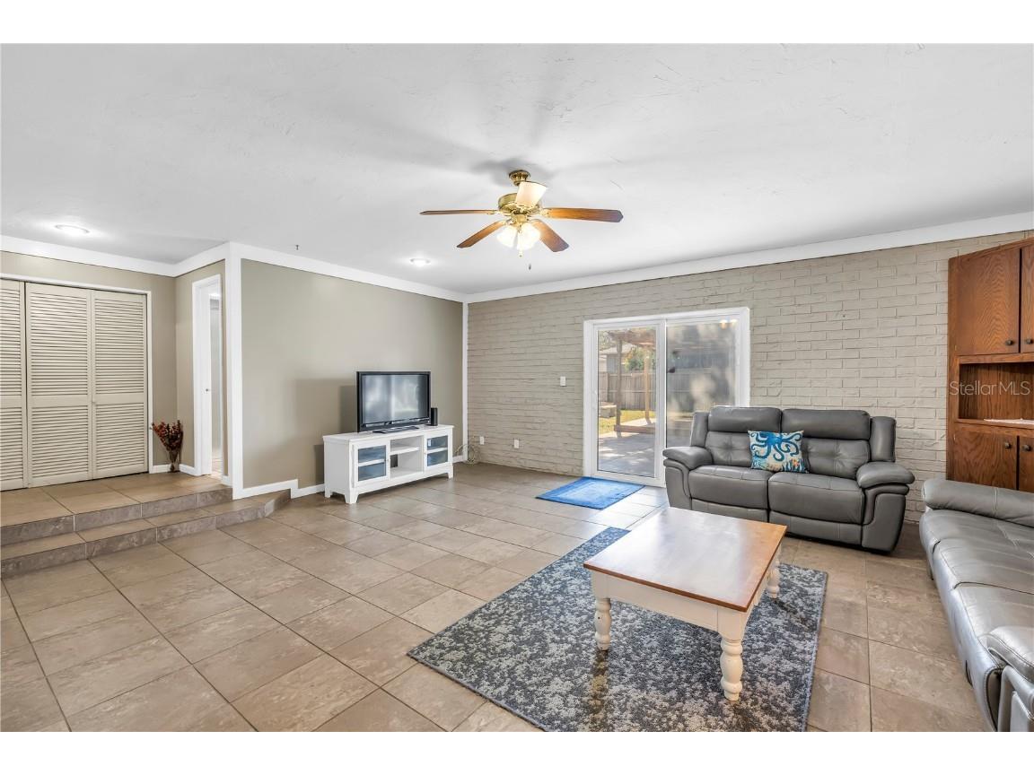 6144 2nd Avenue N Saint Petersburg FL 33710 TB8439205 image15