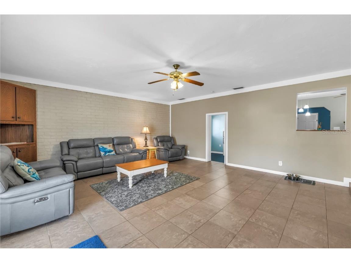 6144 2nd Avenue N Saint Petersburg FL 33710 TB8439205 image16