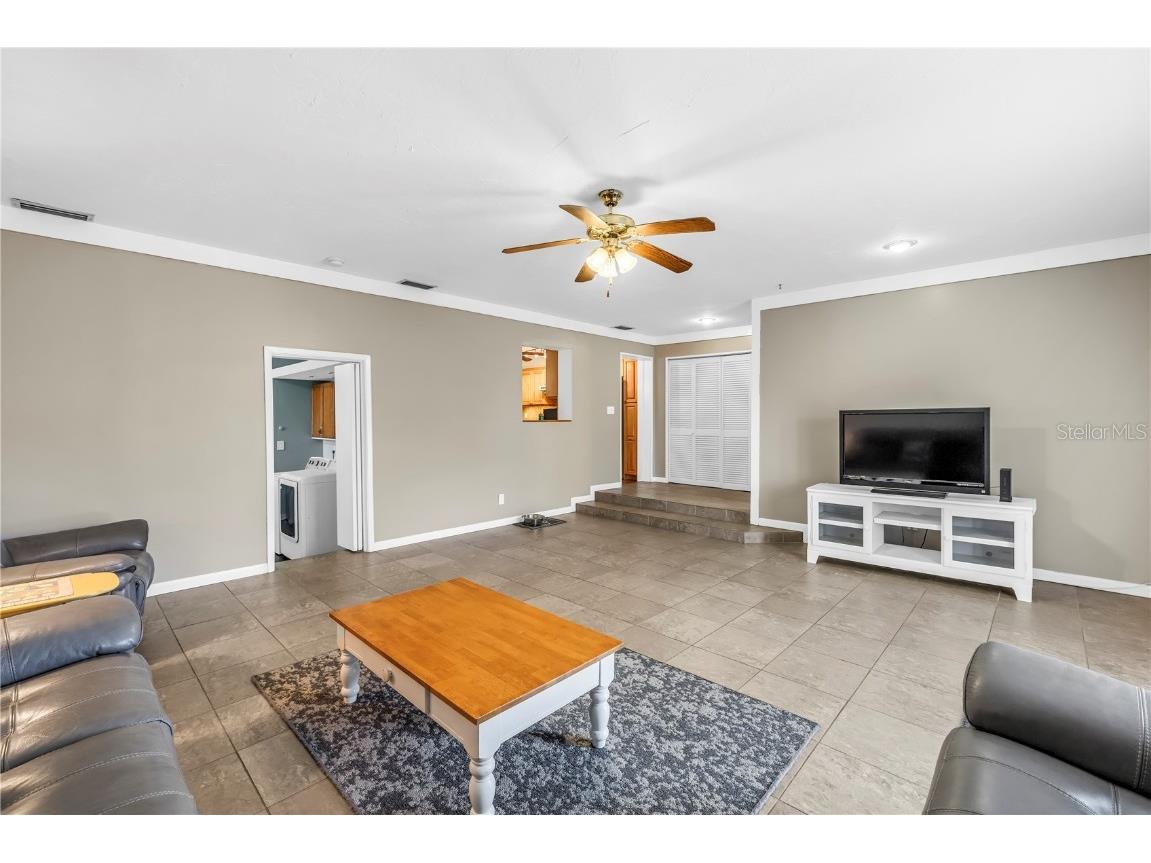 6144 2nd Avenue N Saint Petersburg FL 33710 TB8439205 image17