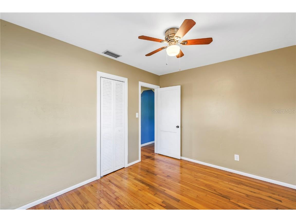 6144 2nd Avenue N Saint Petersburg FL 33710 TB8439205 image23