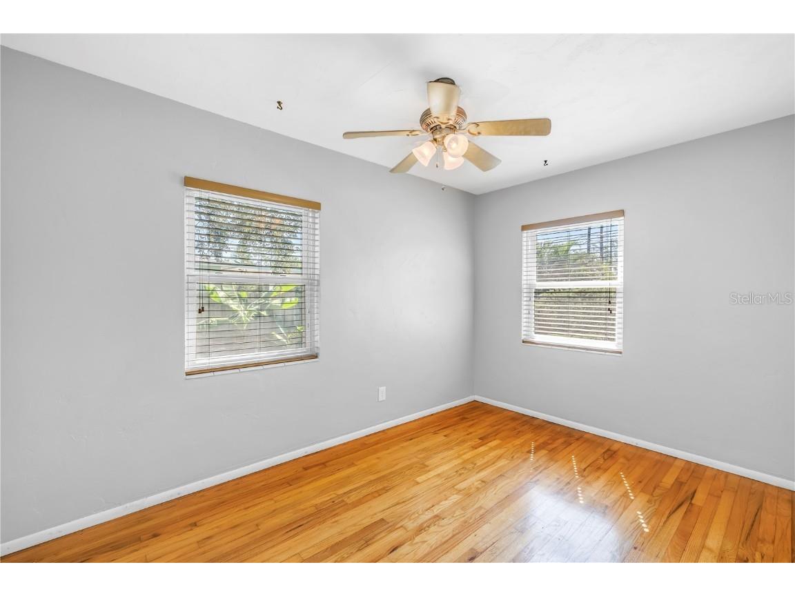 6144 2nd Avenue N Saint Petersburg FL 33710 TB8439205 image24