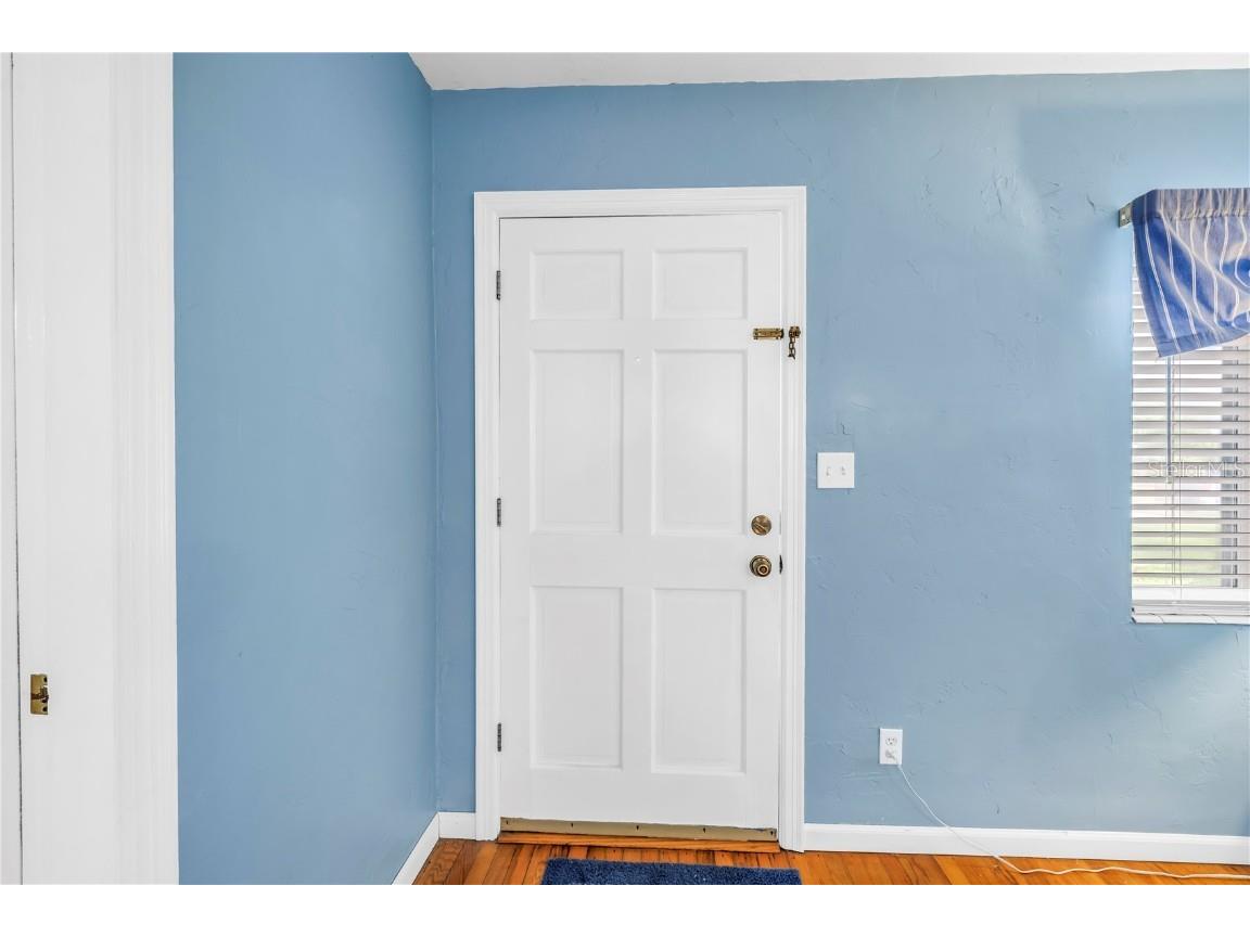 6144 2nd Avenue N Saint Petersburg FL 33710 TB8439205 image8