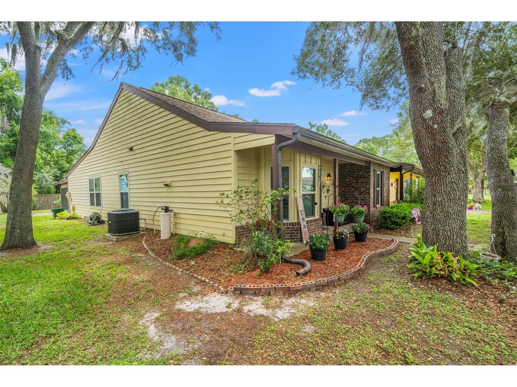 6144 Beechwood Drive Dade City FL 33523 TB8514770 image26