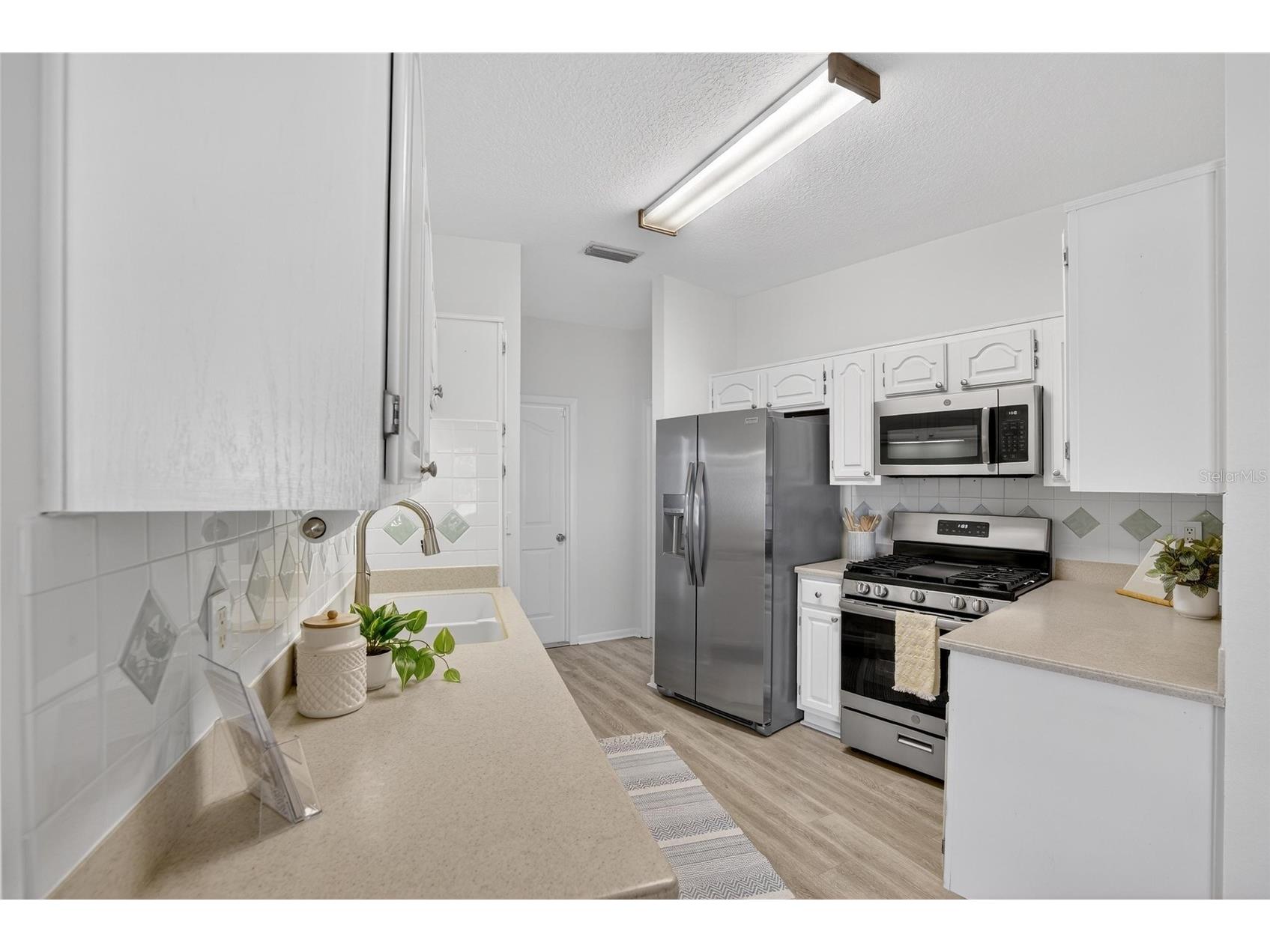 6144 Silver Lakes Drive E Lakeland FL 33810 L4960153 image17