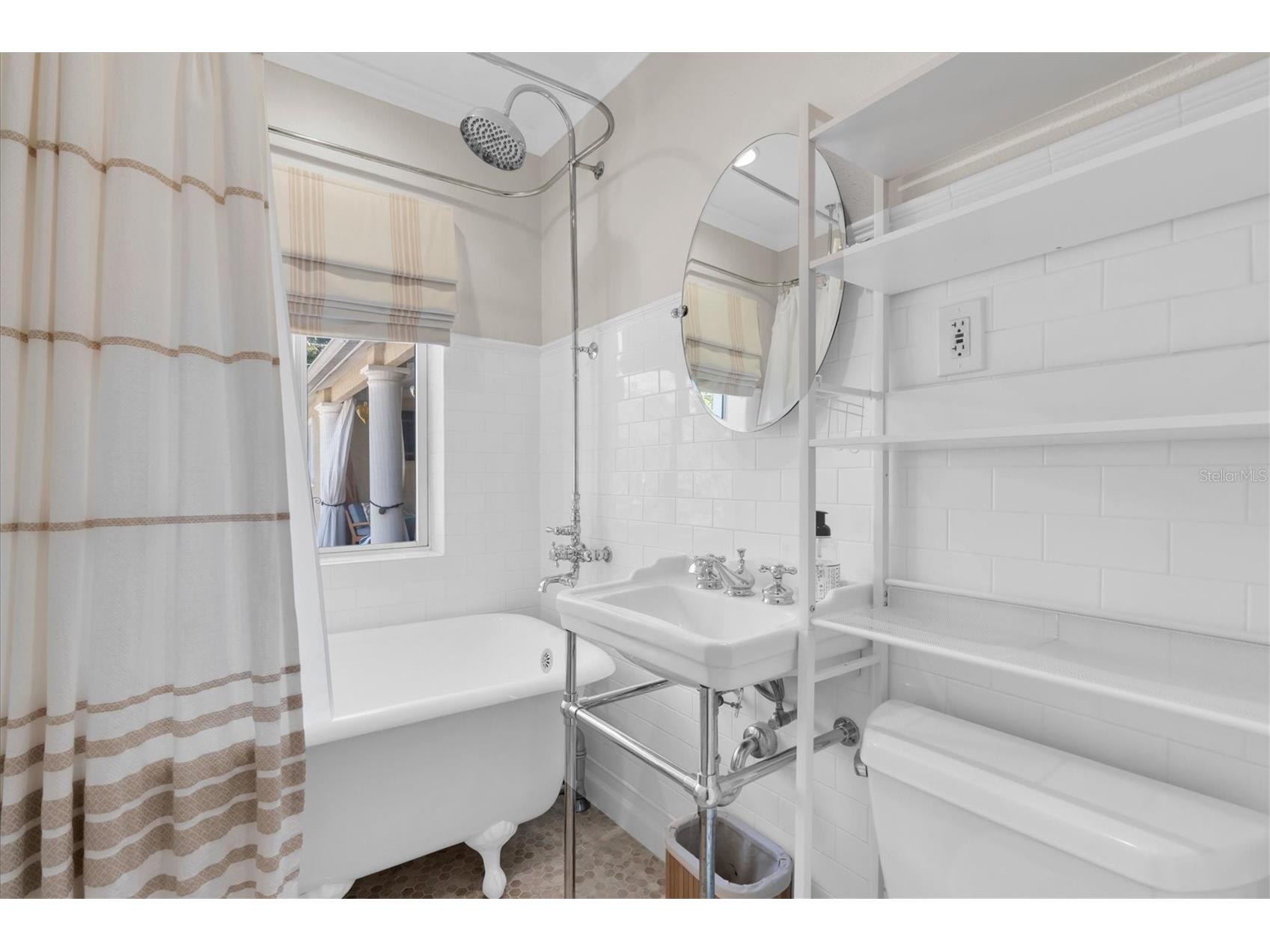 6145 2nd Avenue N Saint Petersburg FL 33710 TB8509599 image36