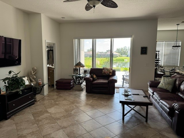 6145 E 41 Street Bradenton FL 34203 A4700040 image4