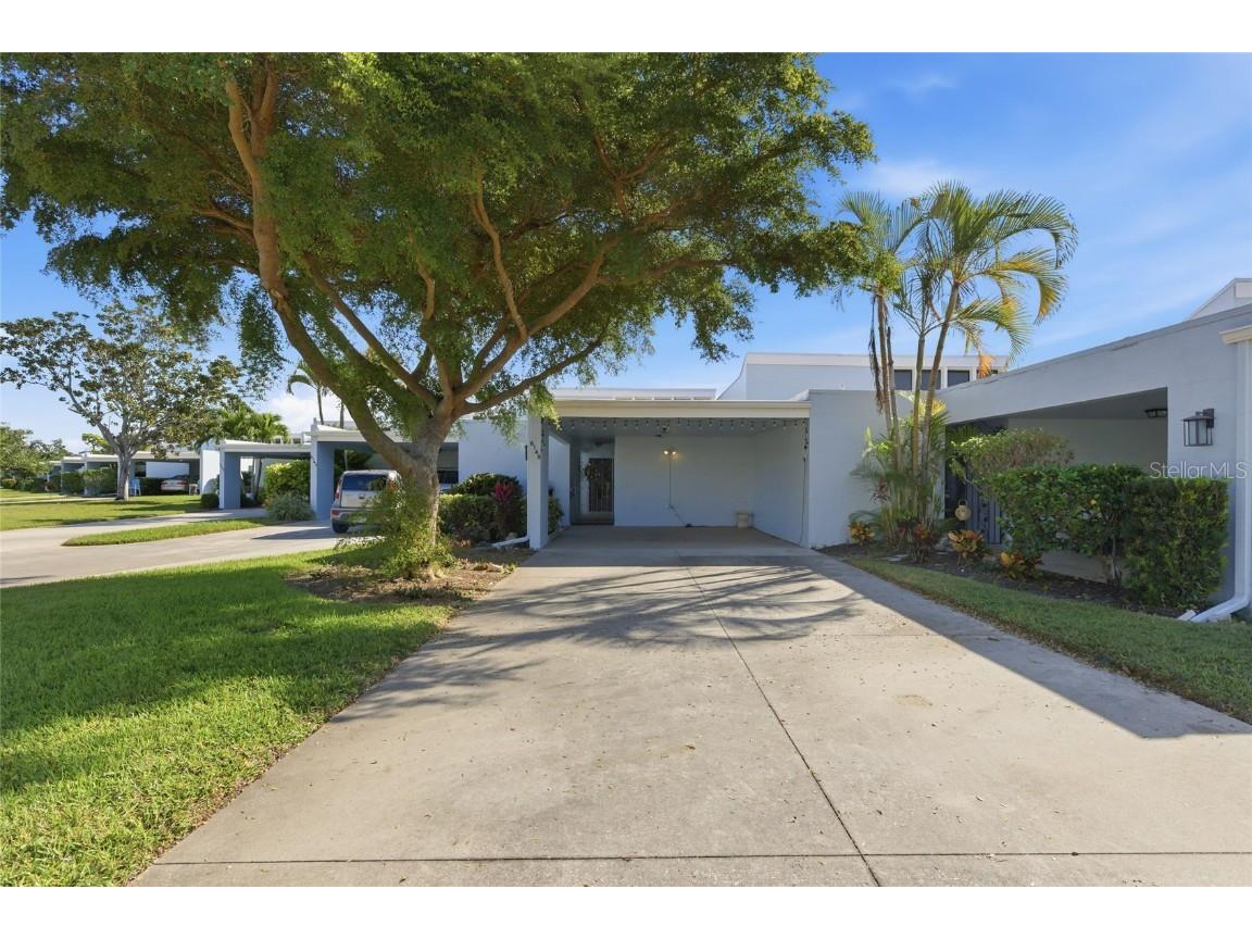 6145 43rd Street W #6145 Bradenton FL 34210 A4672525 image2