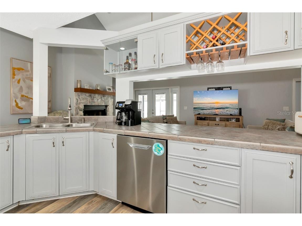 6145 Bonaventure Court Sarasota FL 34243 A4665362 image15