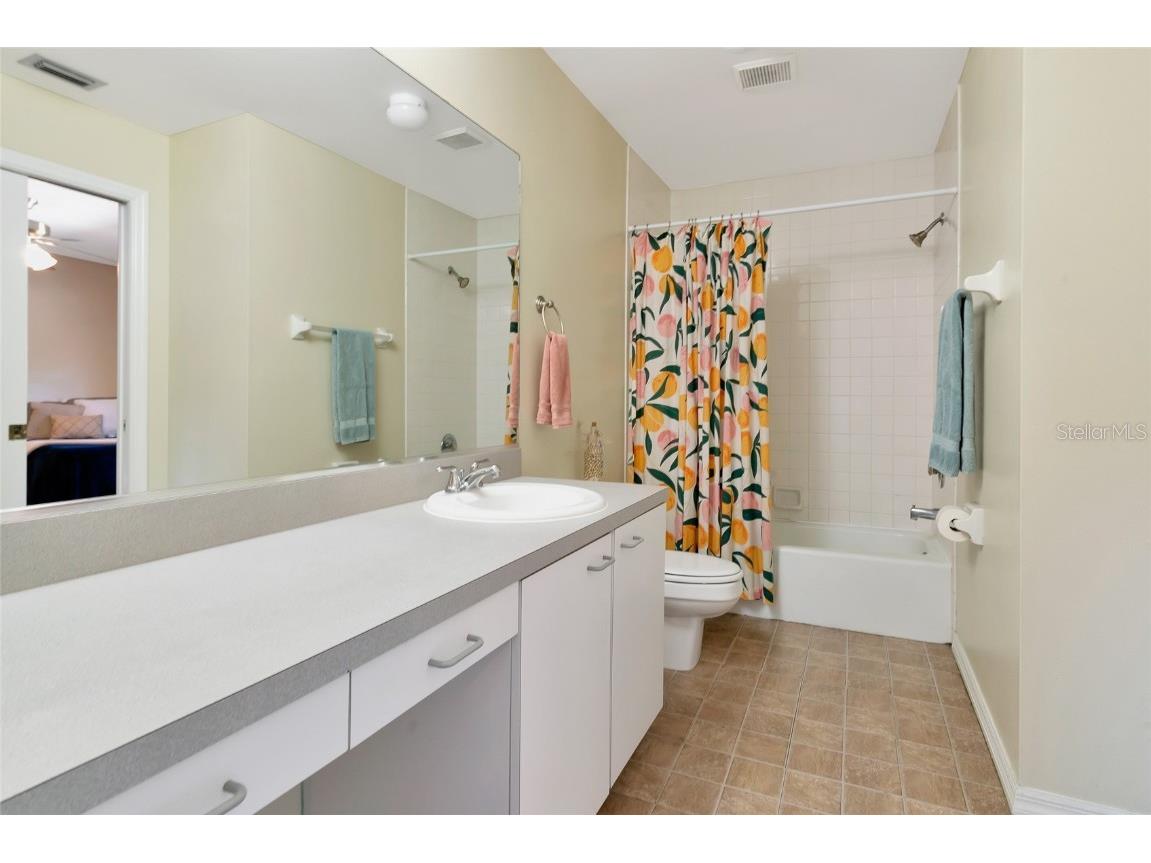 6145 Bonaventure Court Sarasota FL 34243 A4665362 image27