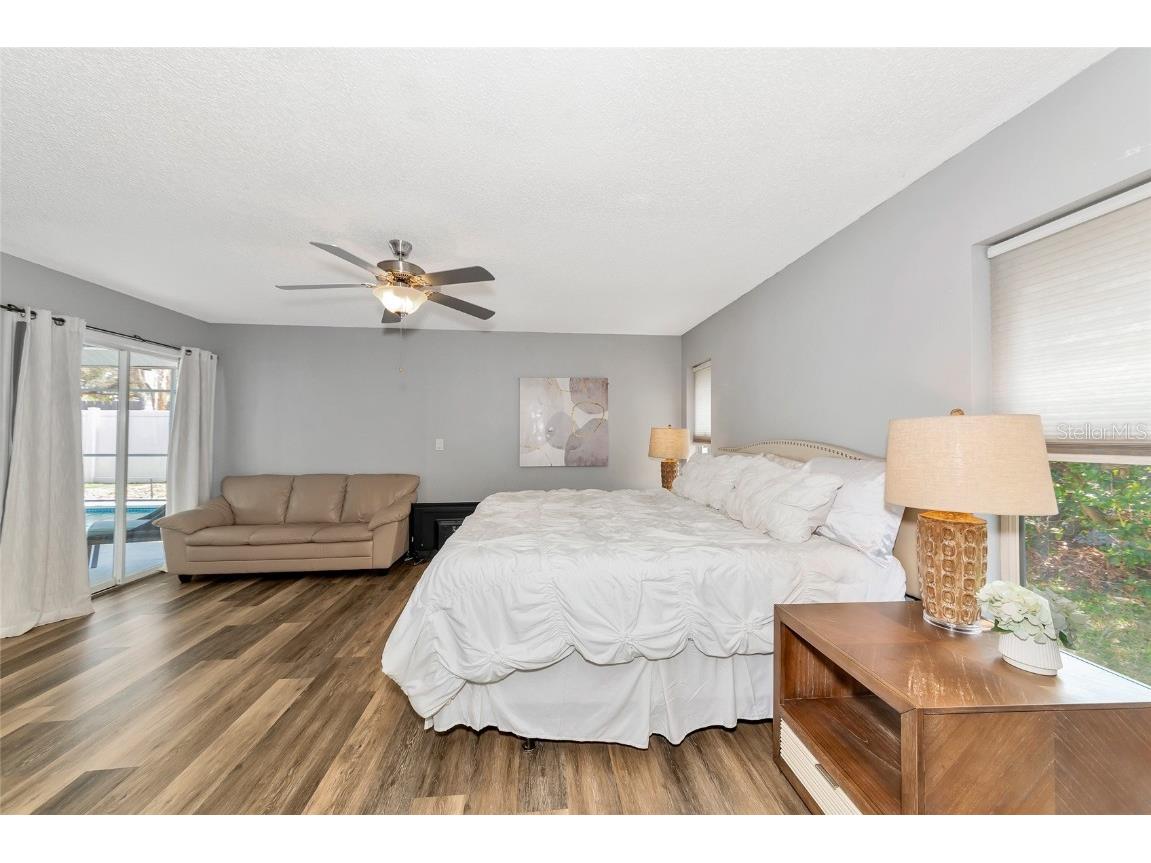 6145 Bonaventure Court Sarasota FL 34243 A4665362 image34