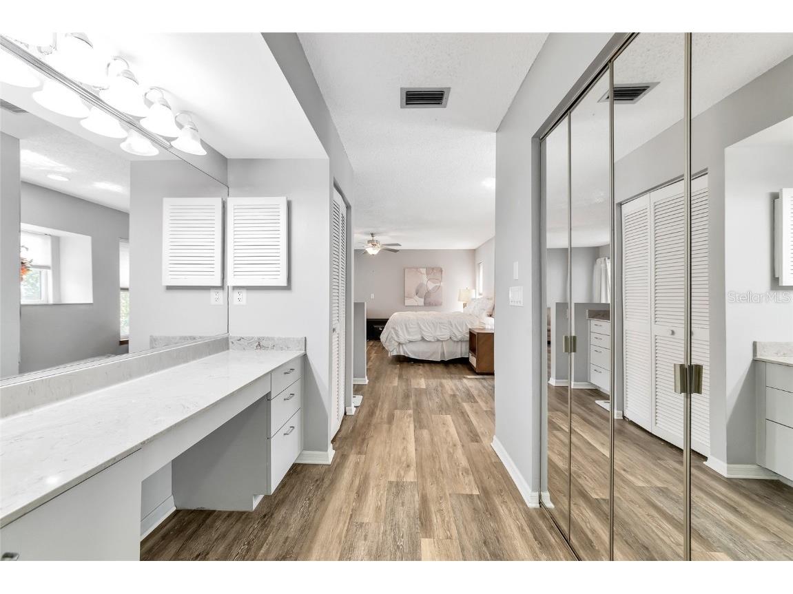 6145 Bonaventure Court Sarasota FL 34243 A4665362 image36