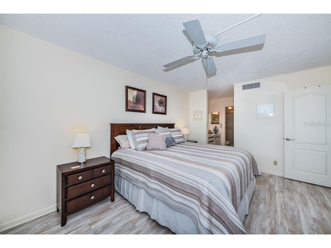 6145 Sun Boulevard #404 Saint Petersburg FL 33715 U8232334 image12