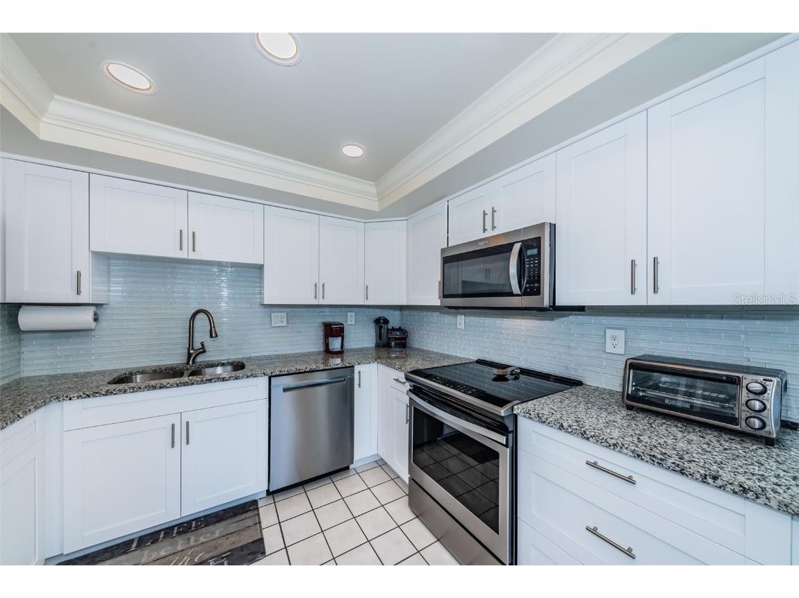 6145 Sun Boulevard #404 Saint Petersburg FL 33715 U8232334 image3